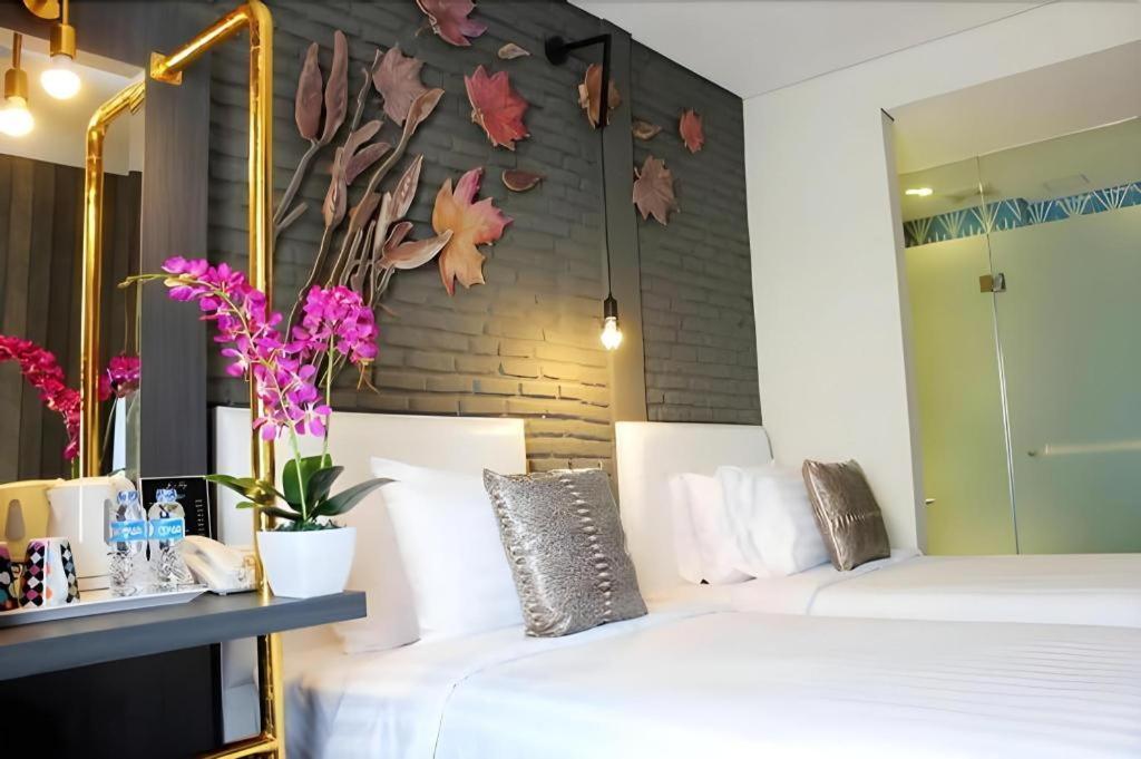 คูเลอร์ โฮเต็ล เคงกาเรง Hotel จาการ์ตา ภายนอก รูปภาพ